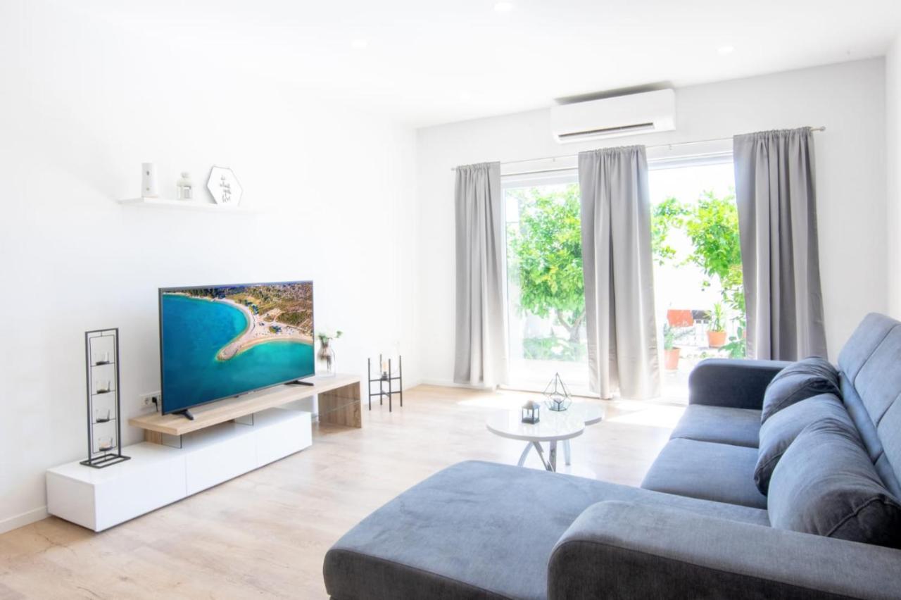 Apartment Cvita Free Beach Parking Makarska Exterior foto